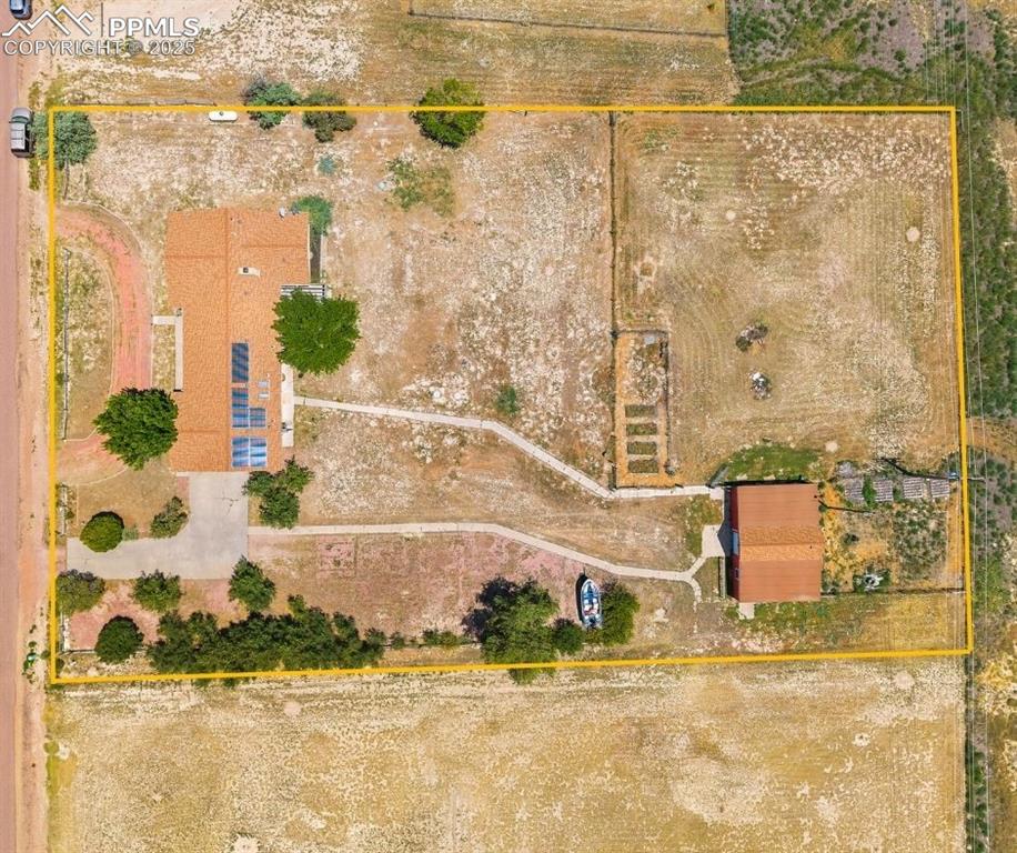Image 44 of 45: Property Lines are Approximate and not a survey