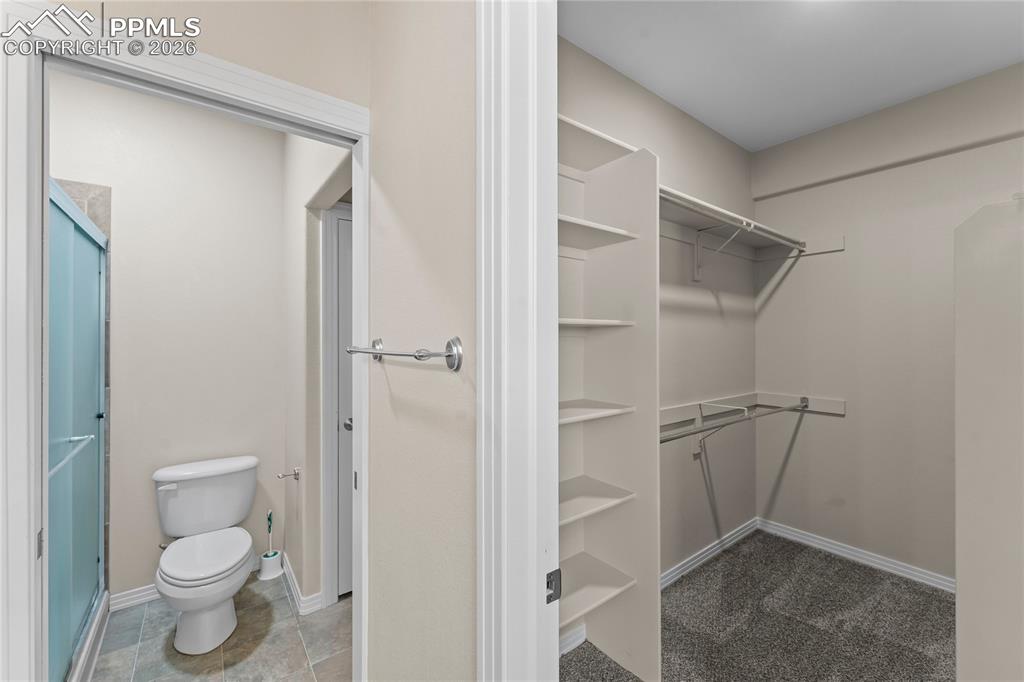 Image 41 of 48: Bathroom