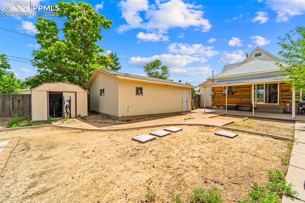 Image 6 of 38: Back of Structure