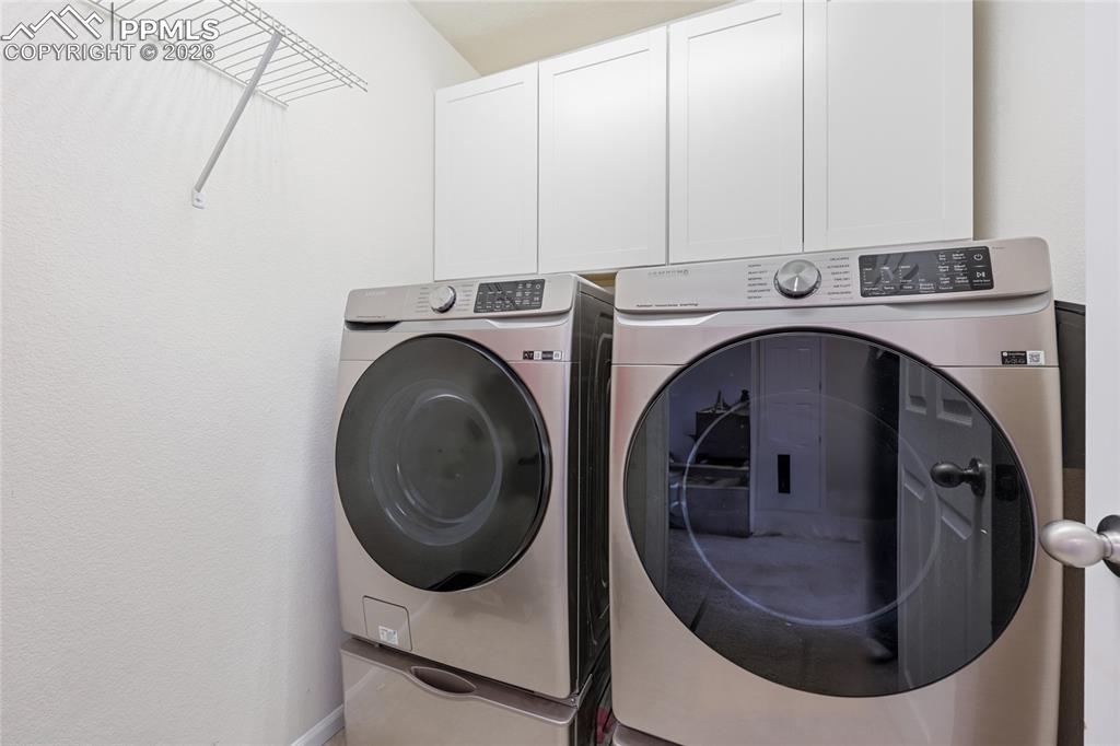 Image 27 of 47: Laundry