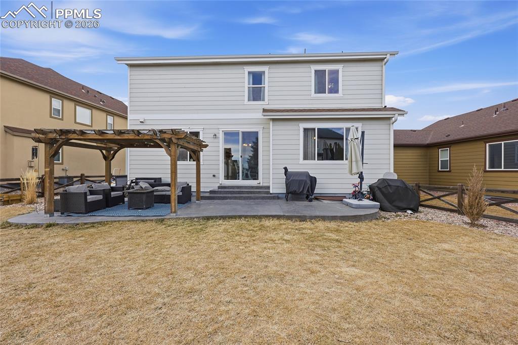 Image 35 of 47: Back of Structure