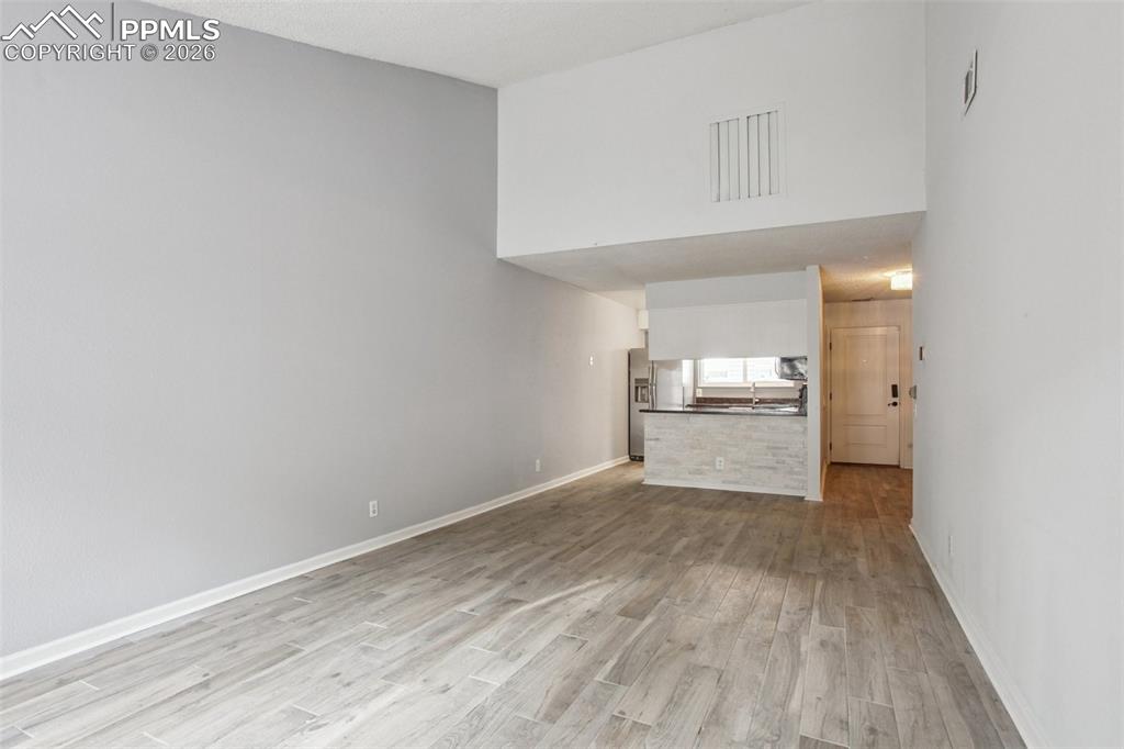 Image 10 of 27: Living Room