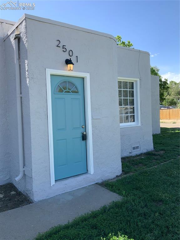 Image 4 of 39: Front of Structure