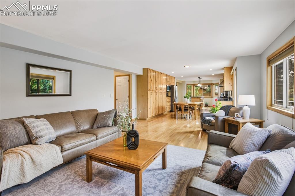 Image 24 of 50: Living Room