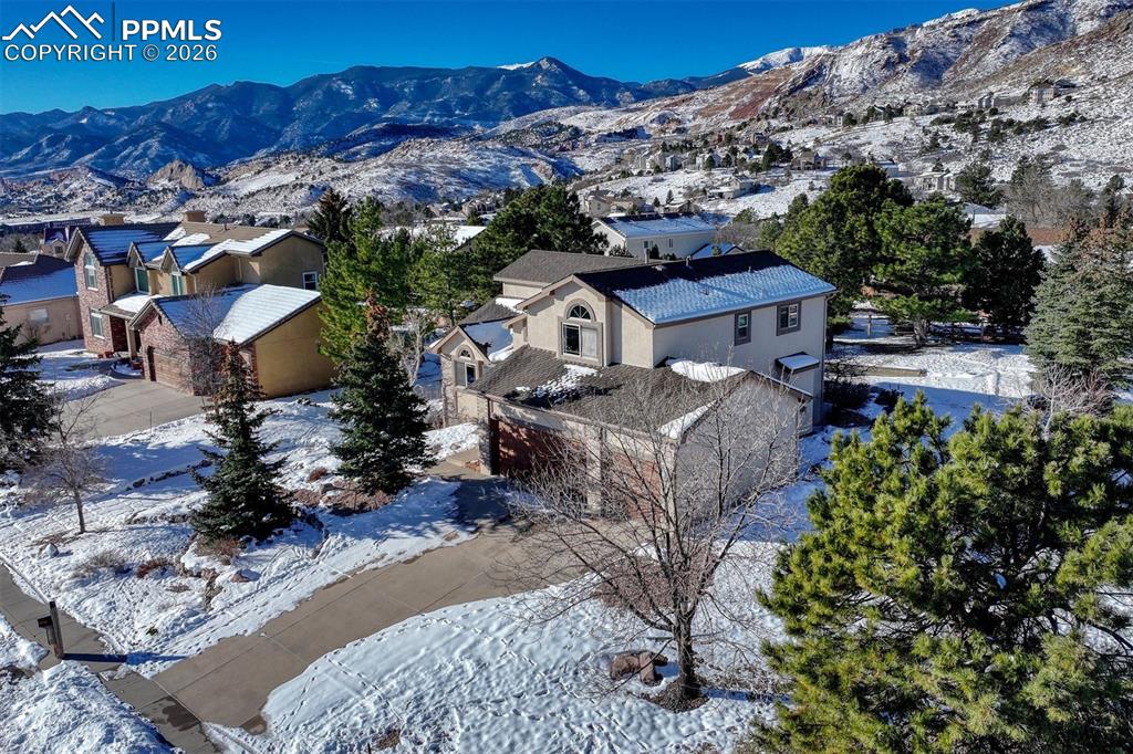 Image 43 of 50: View