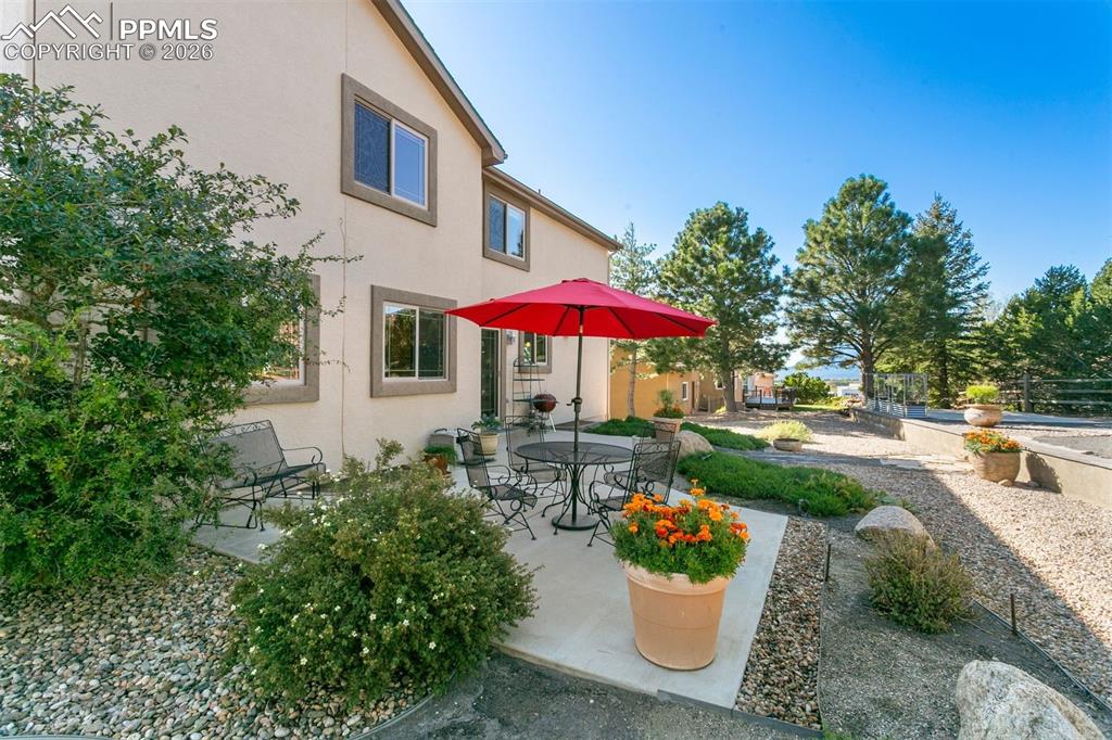 Image 44 of 50: Back of Structure