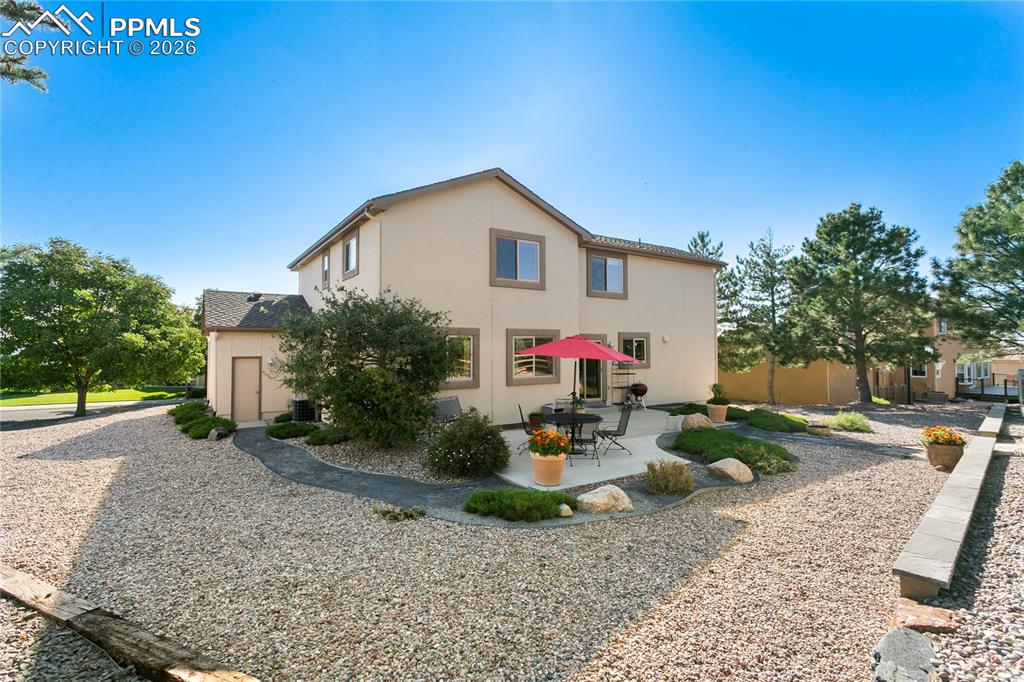 Image 50 of 50: Back of Structure