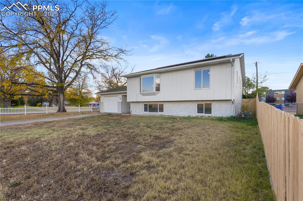 Image 2 of 38: Side of Structure