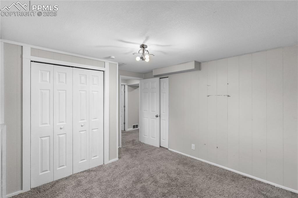 Image 30 of 38: Bedroom