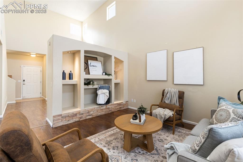 Image 7 of 16: Living Room