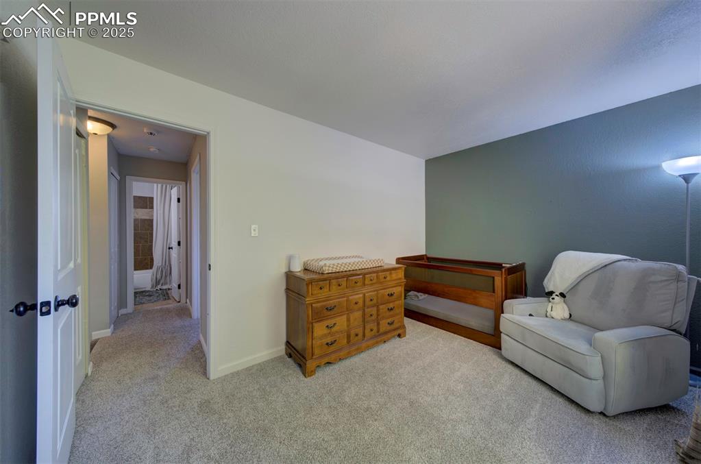 Image 23 of 34: Bedroom