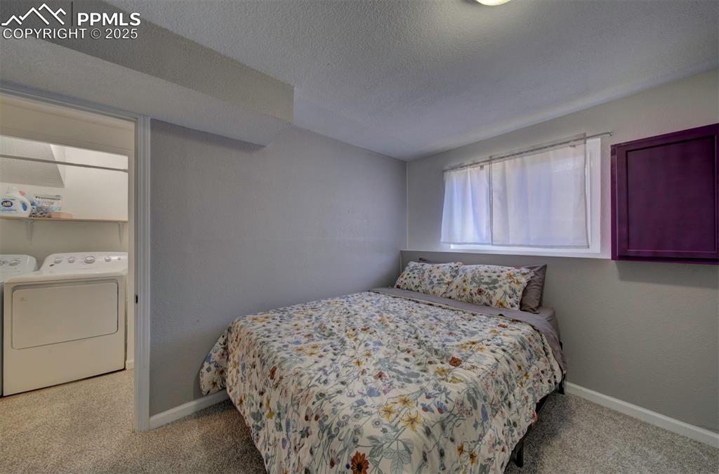 Image 25 of 34: Bedroom