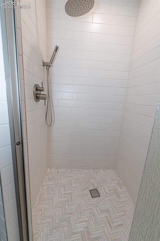 Image 43 of 50: Au pair suite custom shower