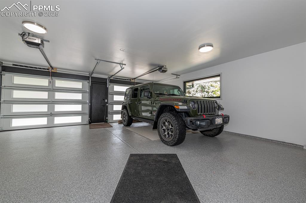 Image 44 of 50: Oversize 2 car garage