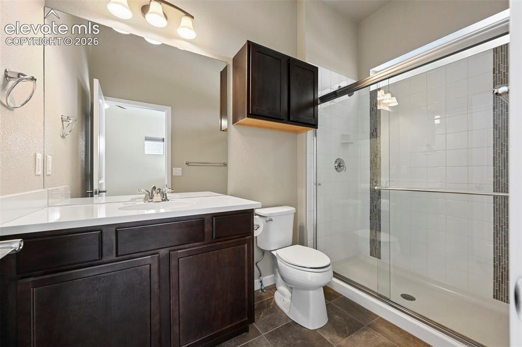 Image 12 of 49: Bathroom