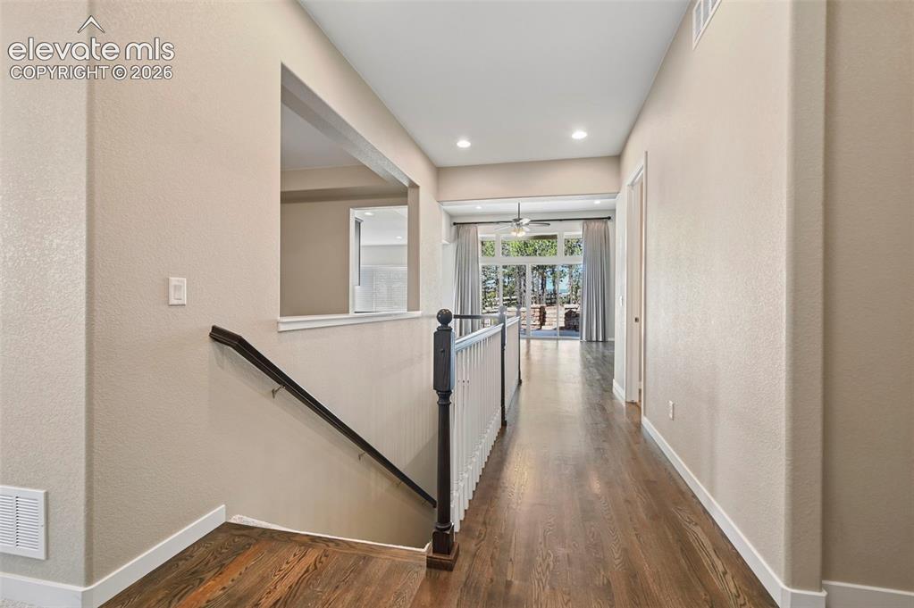 Image 13 of 49: Hallway
