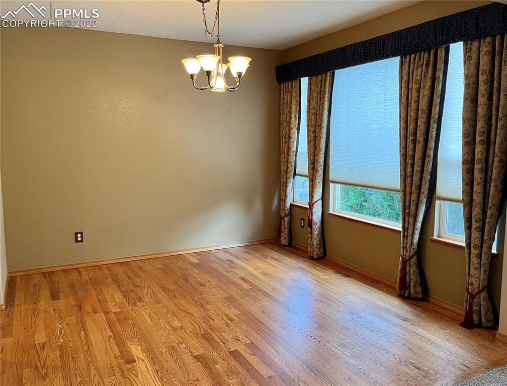 Listing 6348517, Image 9 of 32