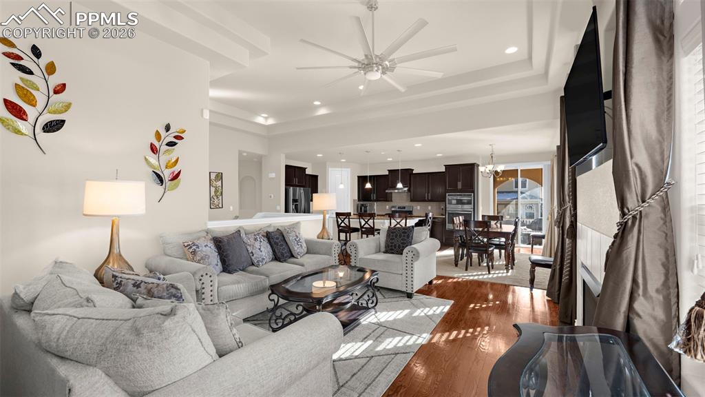 Image 2 of 40: Living Room