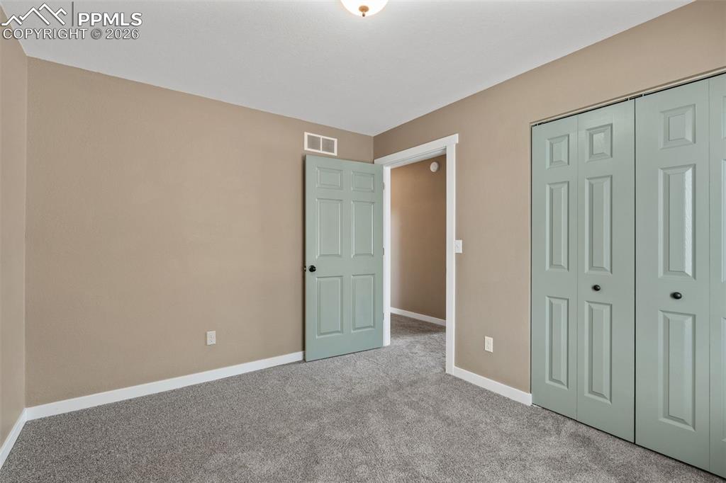 Image 23 of 28: Third bedroom