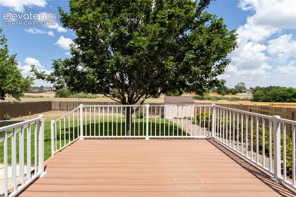 Image 39 of 49: Deck