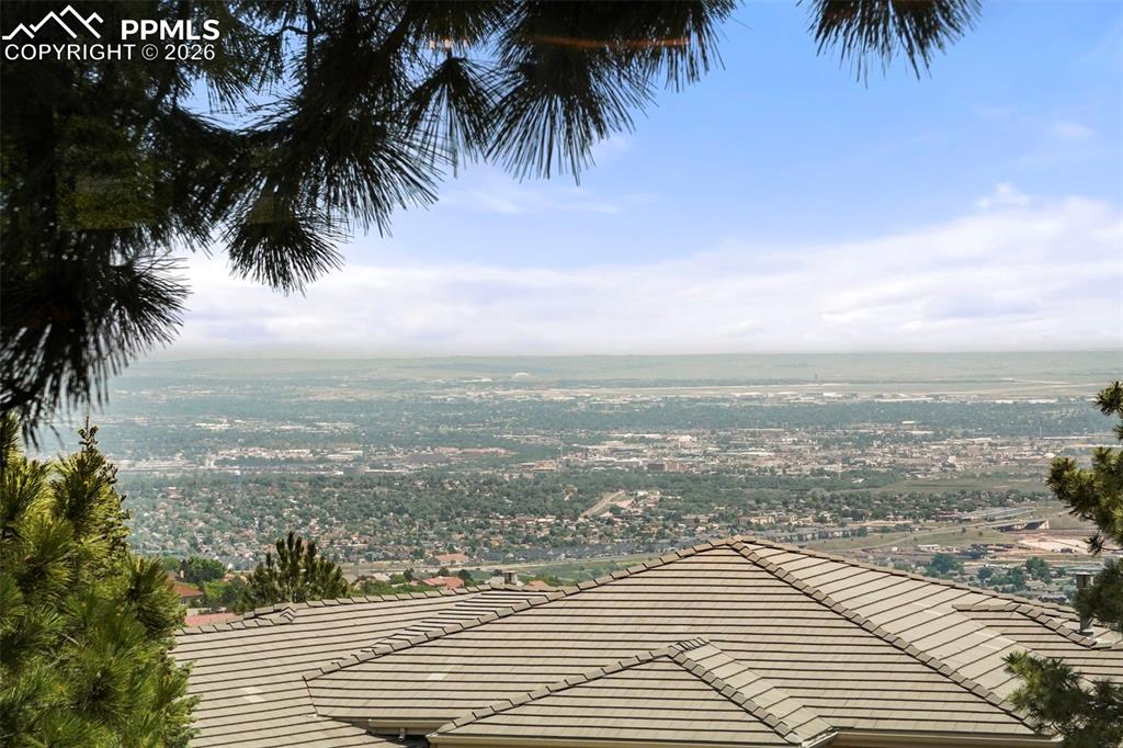 Image 37 of 50: View