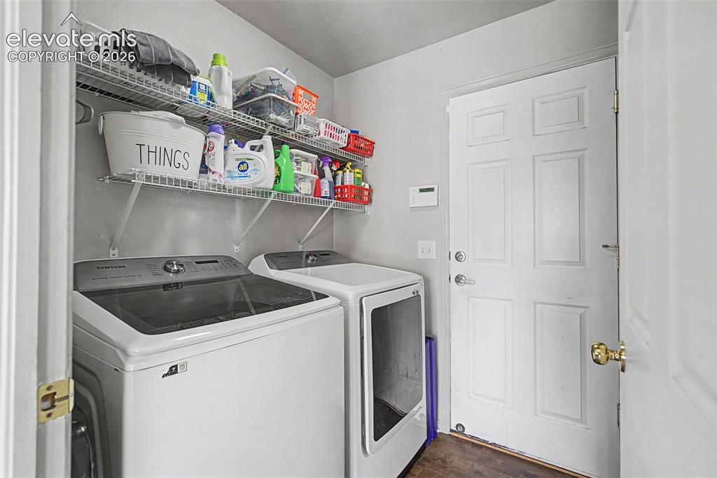 Image 14 of 28: Convenient Main-Level Laundry Room
