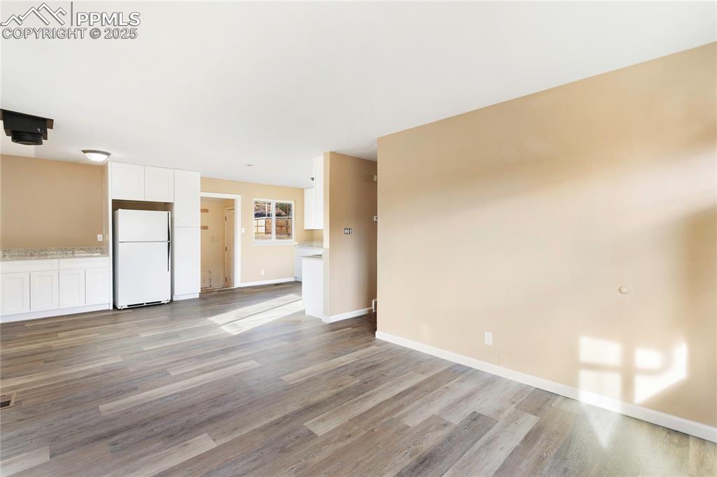 Image 12 of 37: Living Room