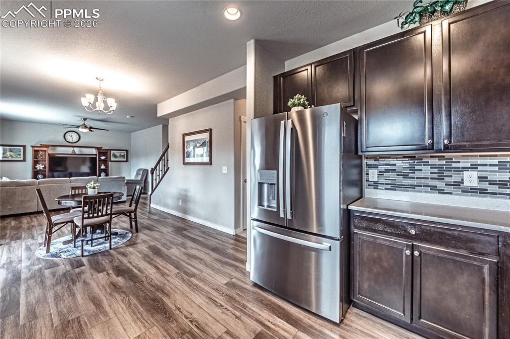 Image 11 of 40: Kitchen