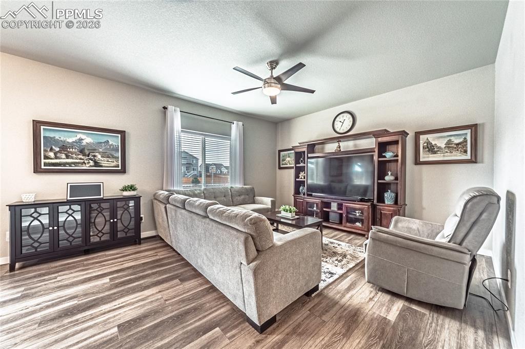 Image 9 of 40: Living Room