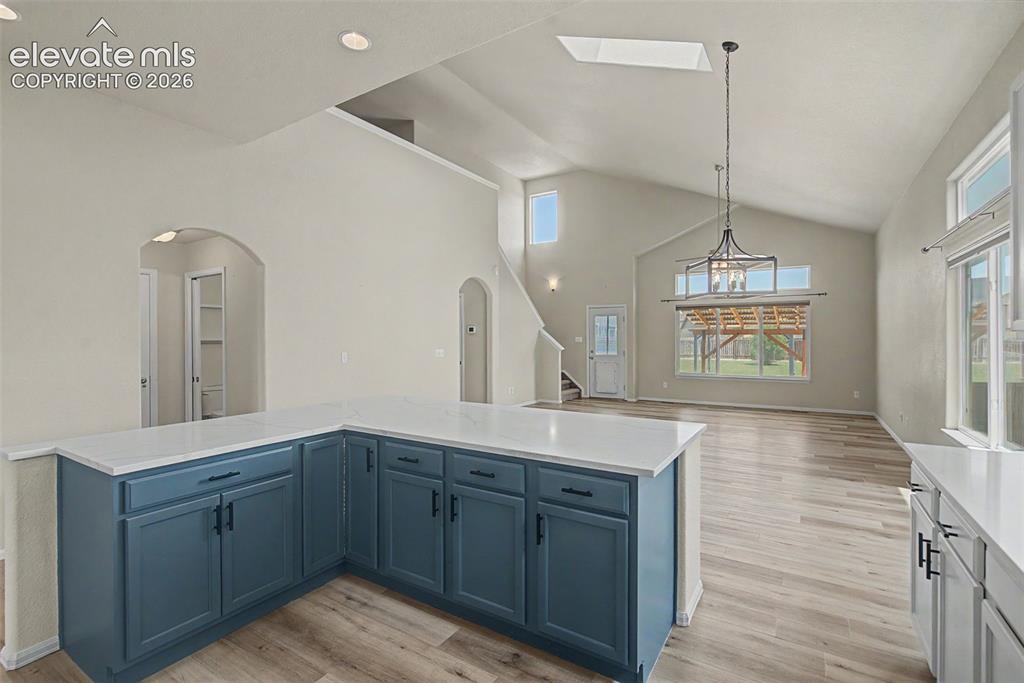 Image 9 of 48: Kitchen