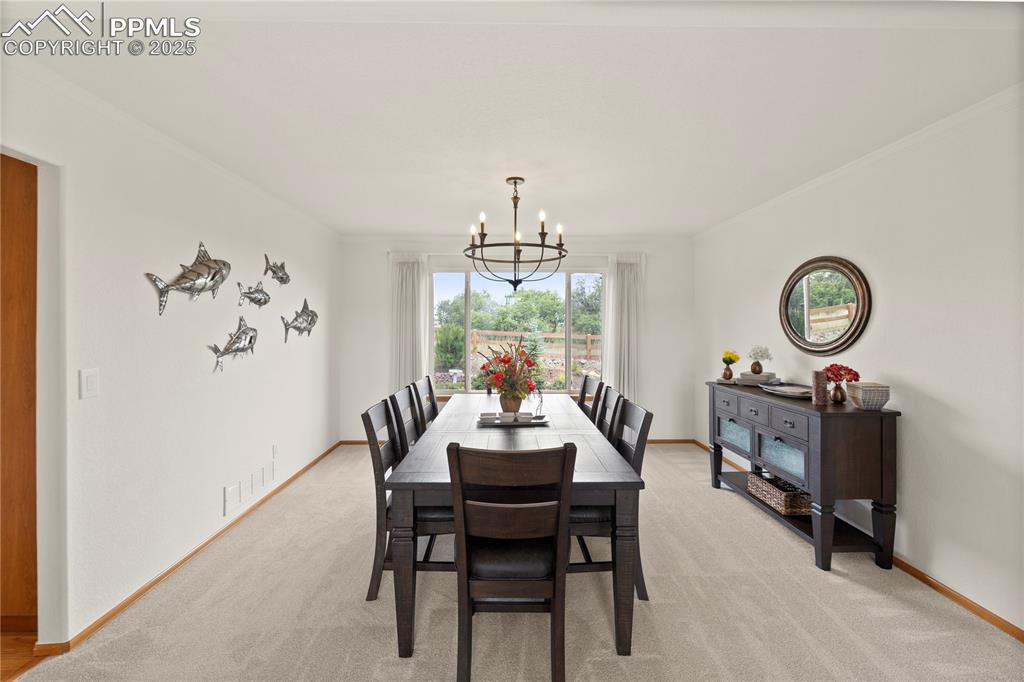Image 6 of 41: Dining Area