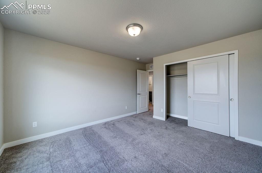 Image 20 of 33: Bedroom