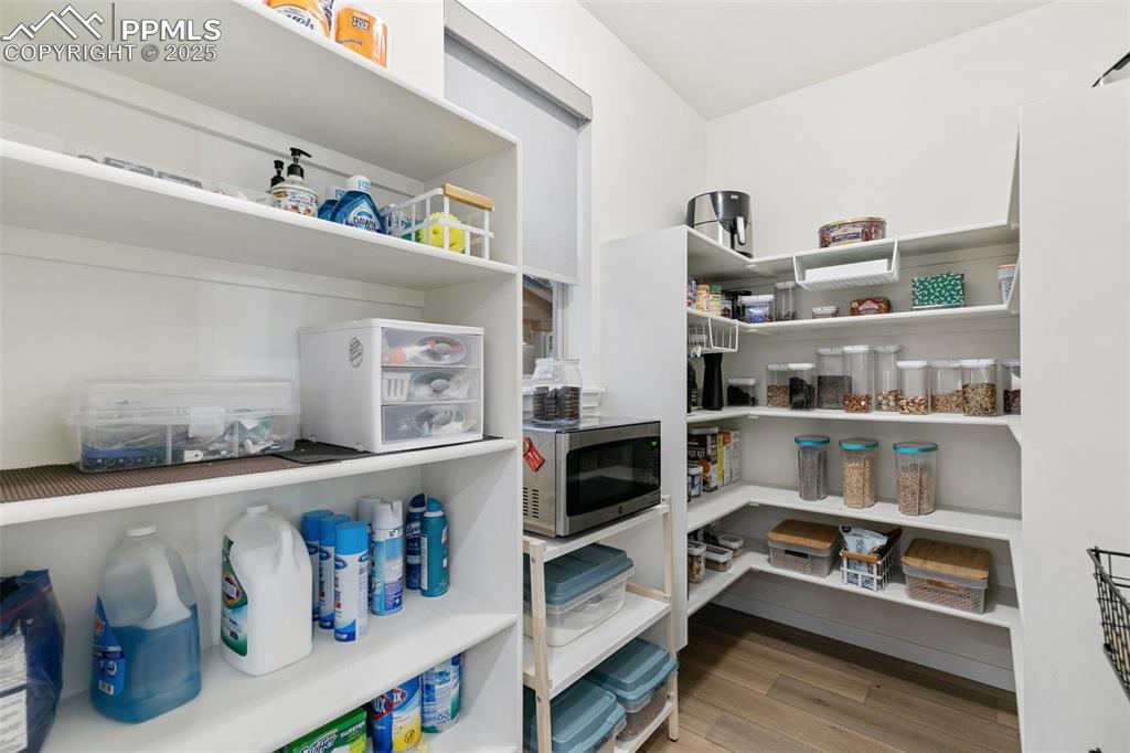Image 17 of 49: Walk-in Pantry