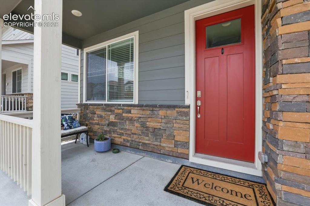 Image 5 of 41: Entry
