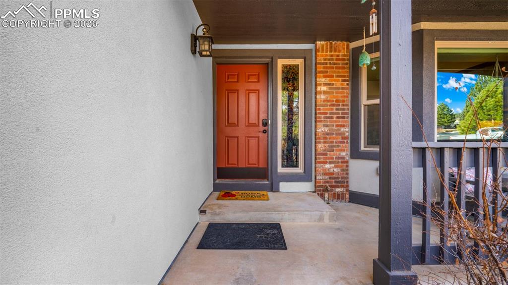 Image 10 of 45: Entry