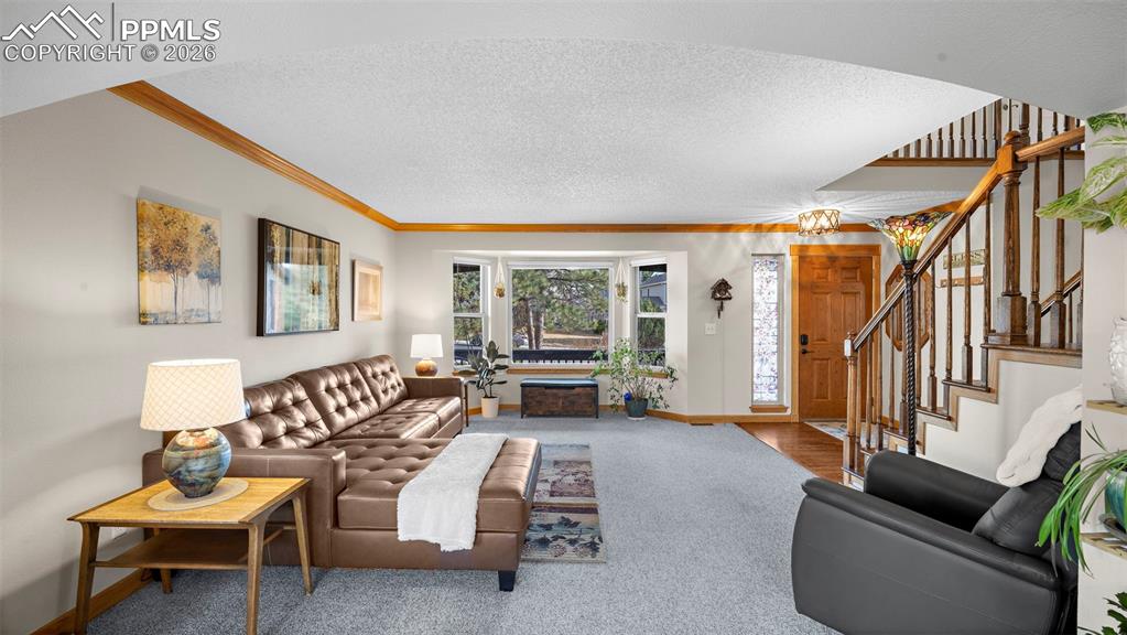 Image 13 of 45: Living Room