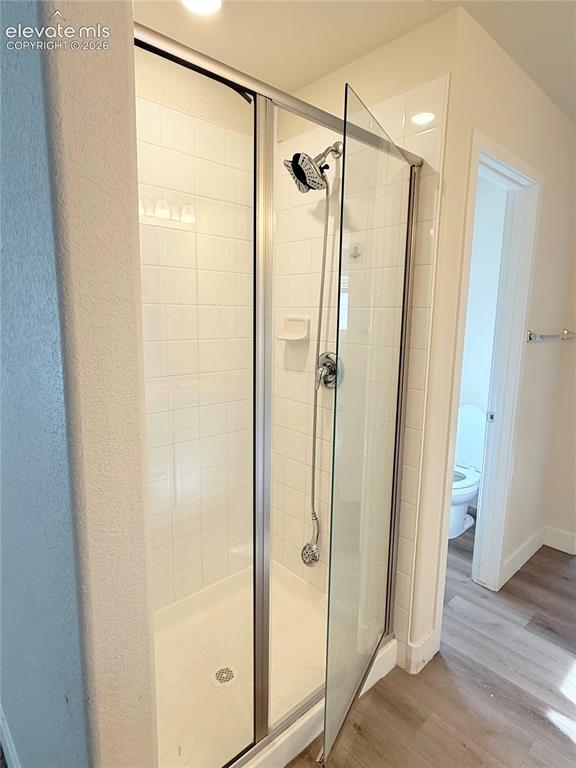 Image 13 of 24: Bathroom