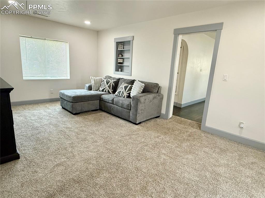 Image 8 of 19: Living Room