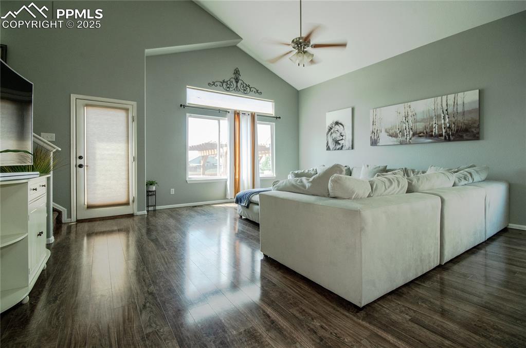 Image 13 of 42: Living Room