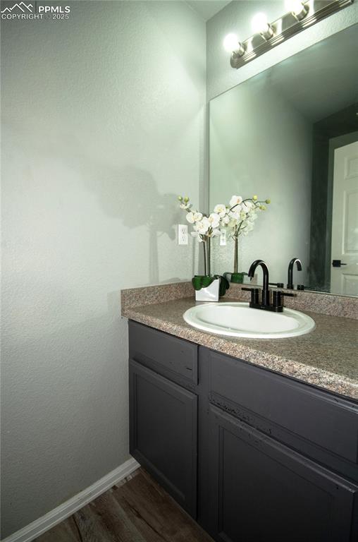 Image 19 of 42: Bathroom