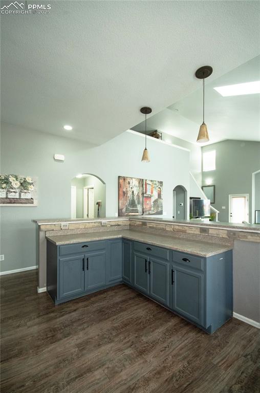 Image 8 of 42: Kitchen