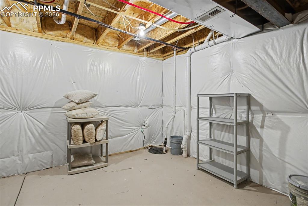 Image 39 of 44: No Description Available