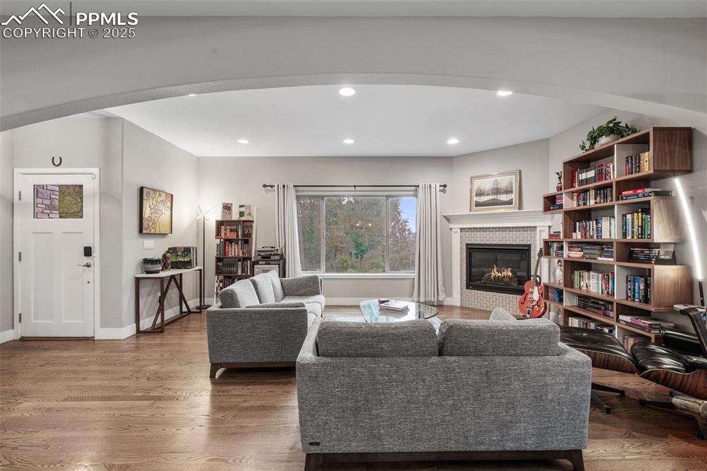 Image 6 of 48: Living Room