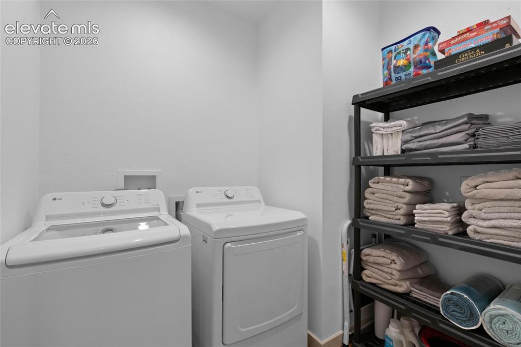 Image 17 of 23: Laundry