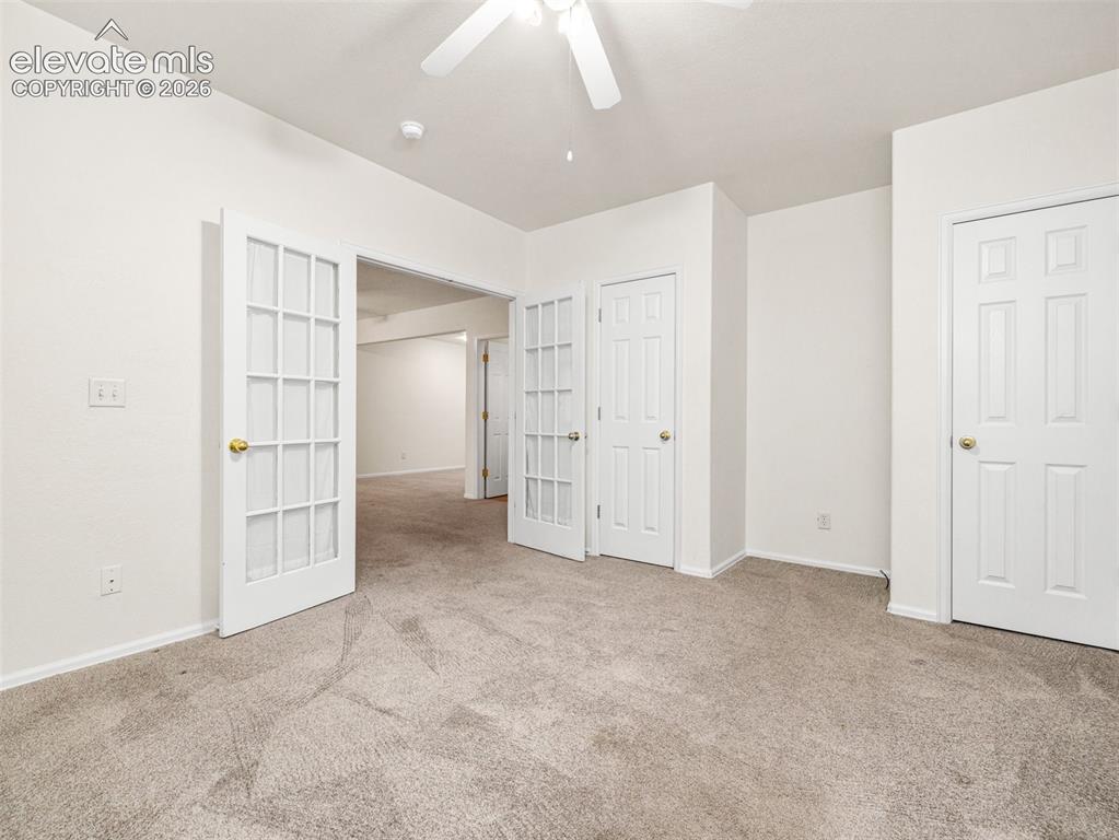 Image 6 of 22: Bedroom
