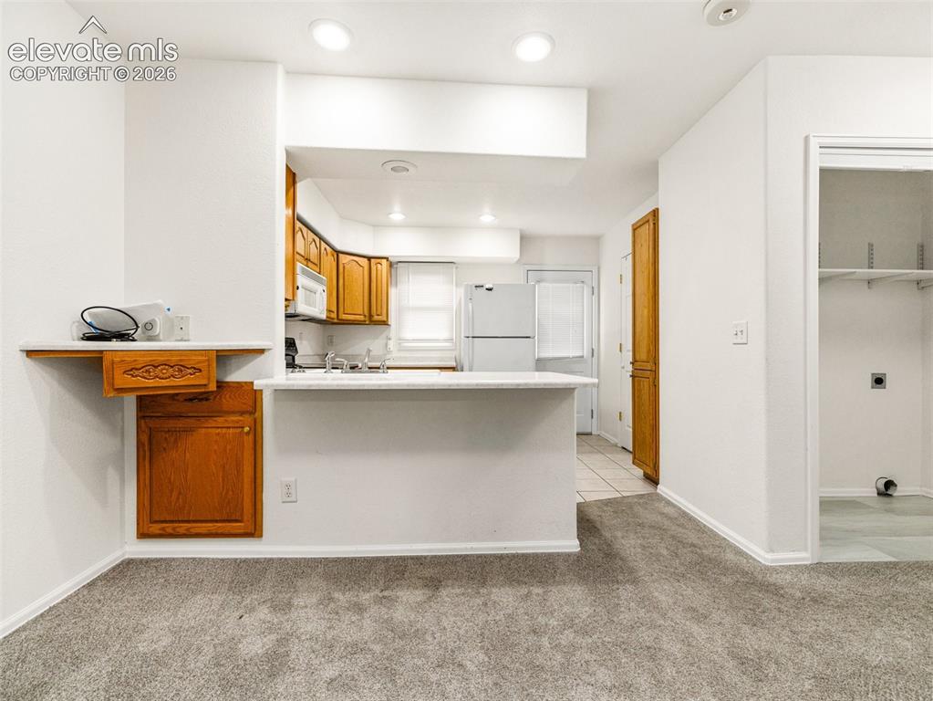 Image 8 of 22: Kitchen