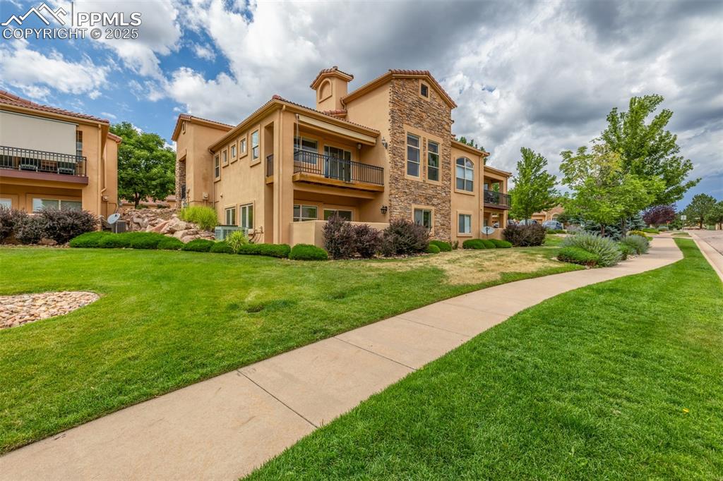 Image 28 of 32: Front of Structure