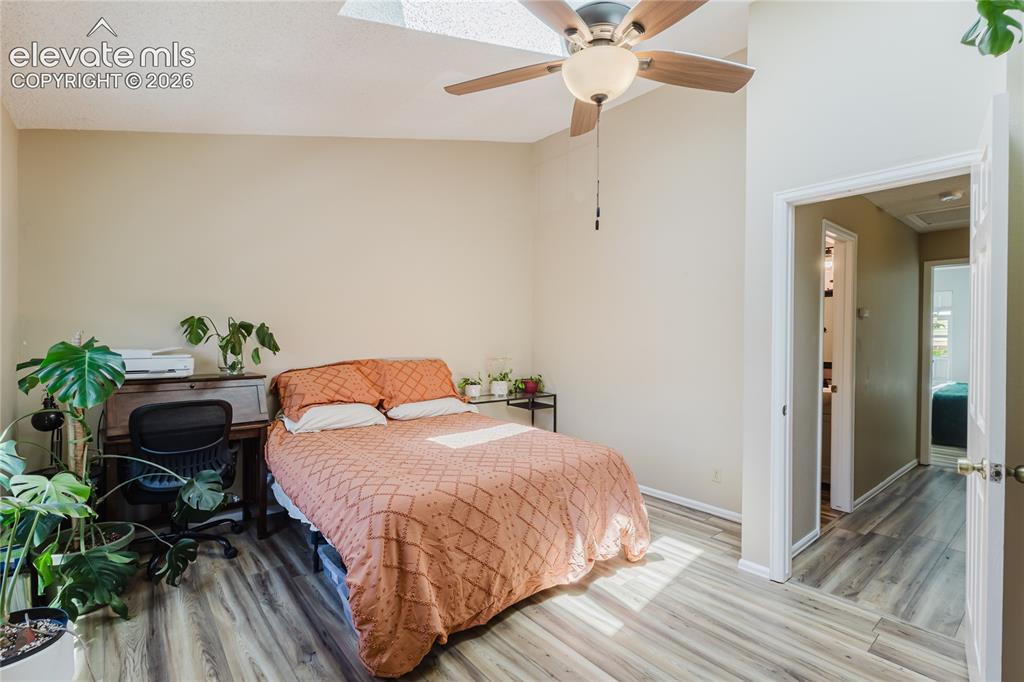Image 15 of 37: Bedroom