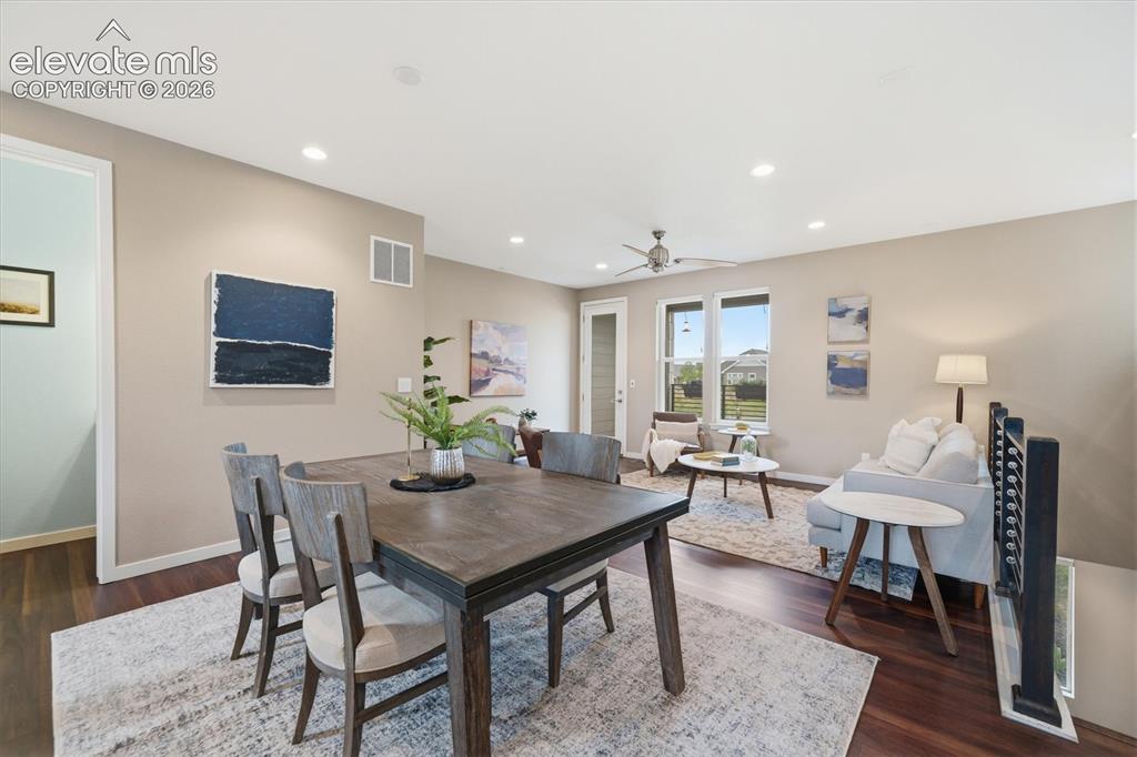 Image 13 of 47: Dining Area