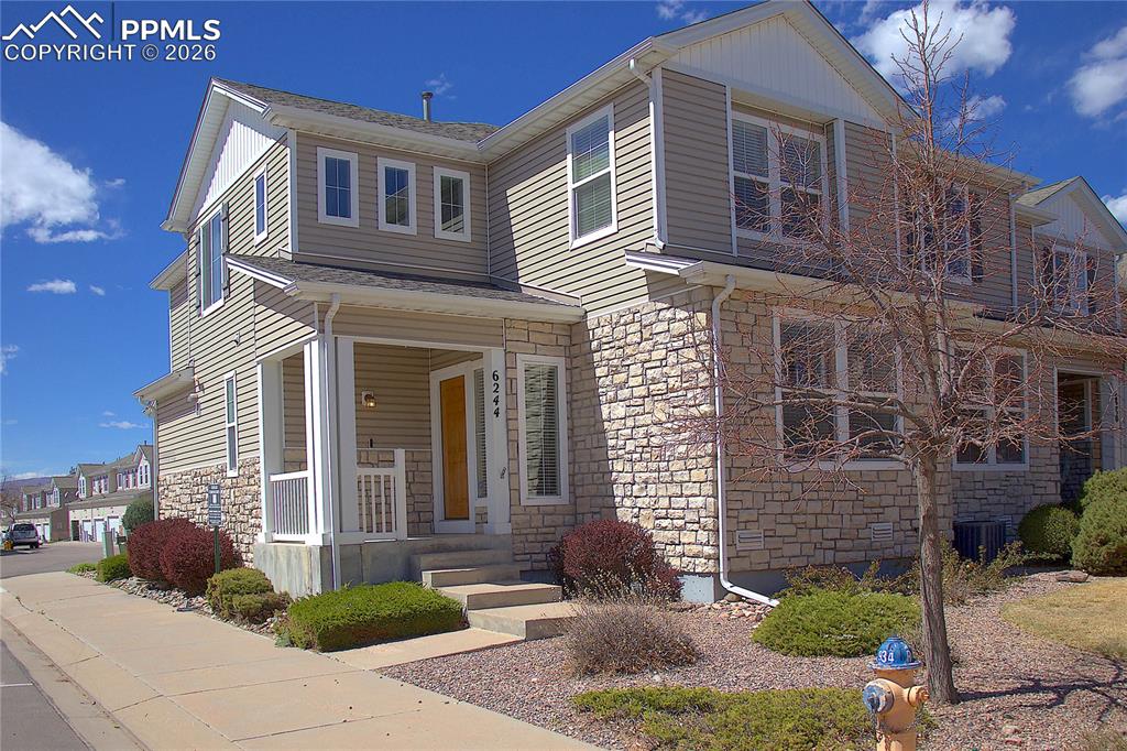 Image 26 of 30: Front of Structure